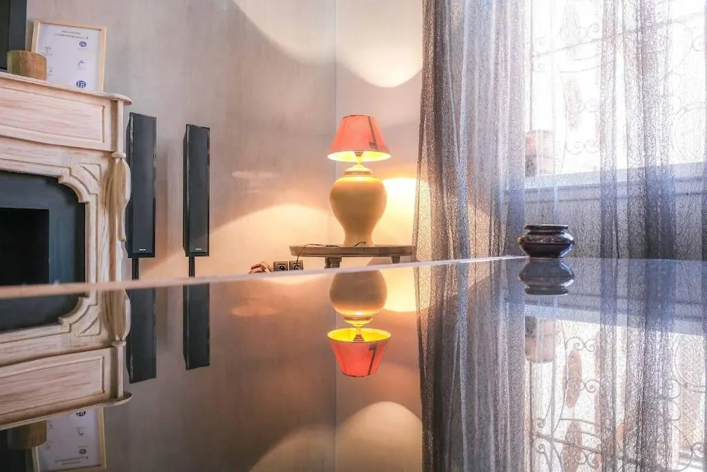 아파트 Charmant Et Cosy Appart Avec Piscine 마라케시